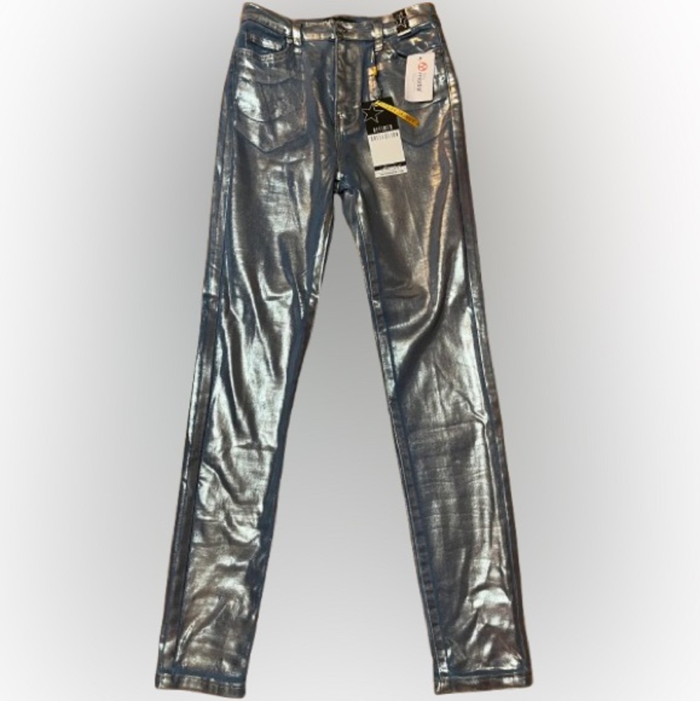 NWT Vibrant MIU Metallic Silver Women Sassy Skinny Jeans Size 27